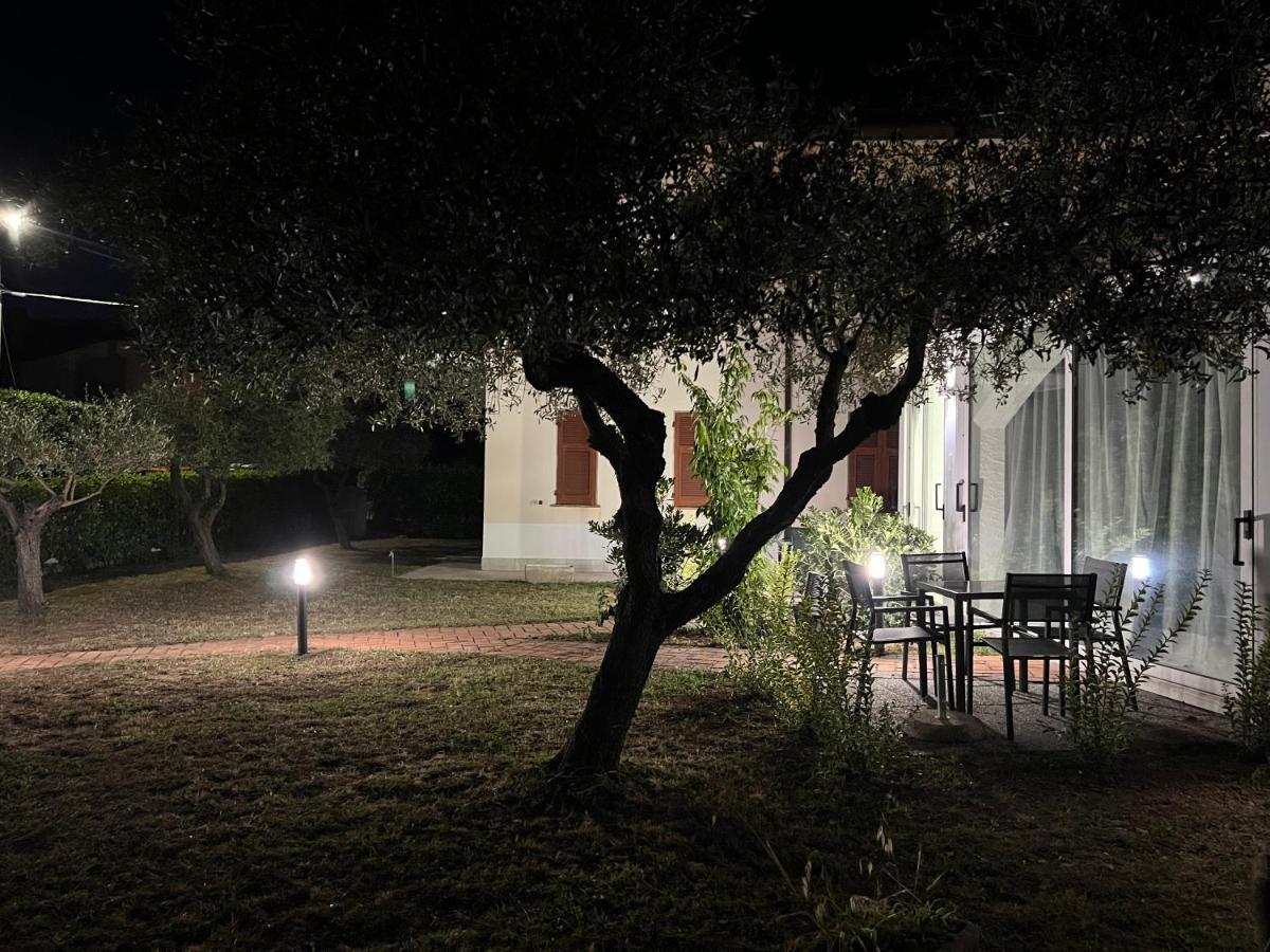 Abitatt Aparthotel Fosdinovo Exterior foto