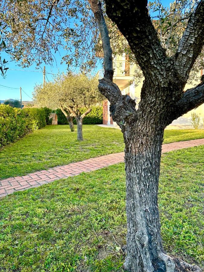 Abitatt Aparthotel Fosdinovo Exterior foto